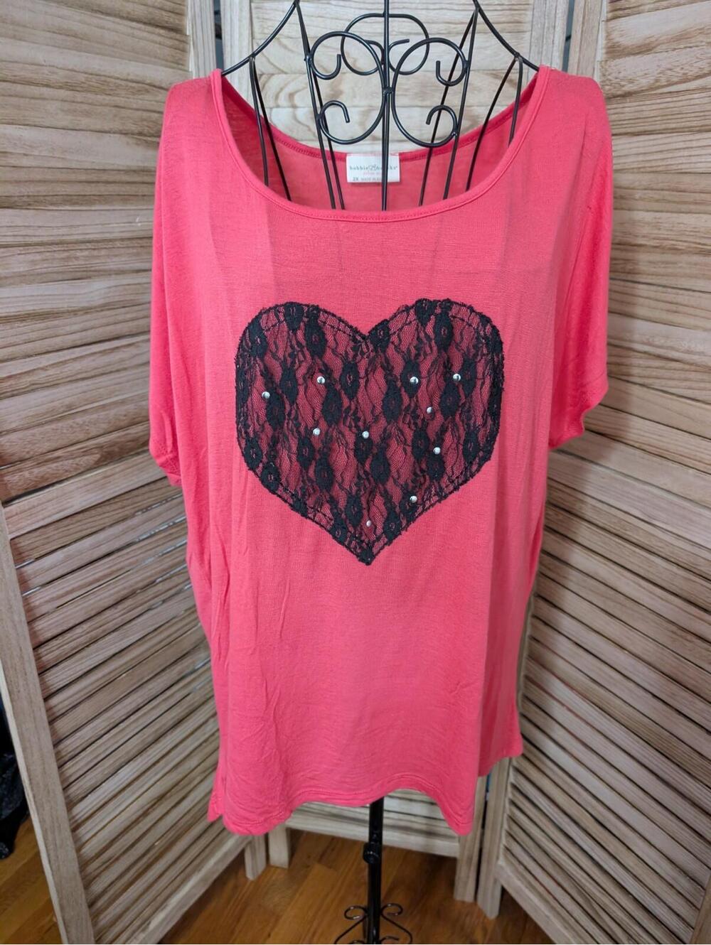 Bobbie Brooks Red Ladies T Shirt “Love” Top Size 2XL Valentines Day